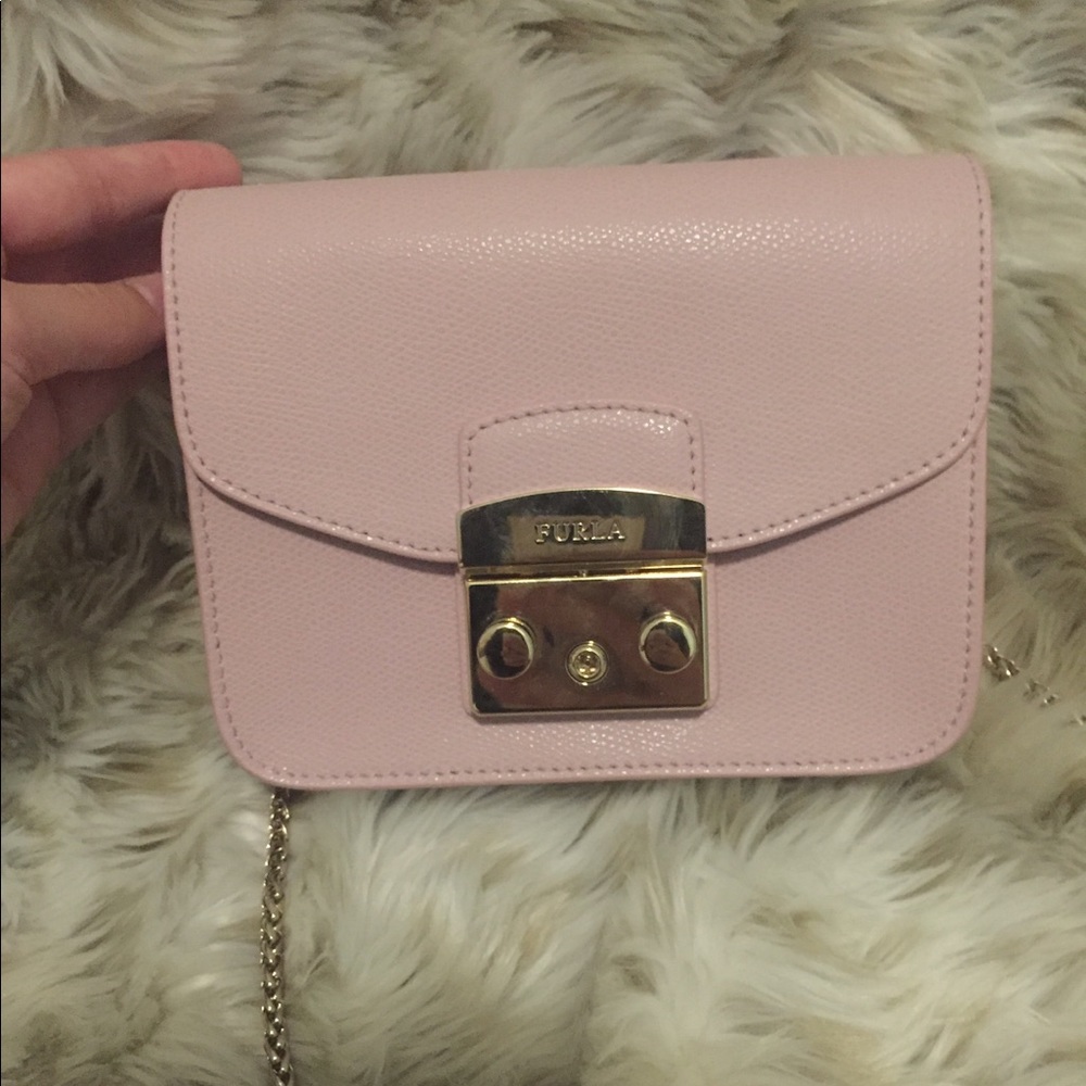 Light Pink Furla Metropolis